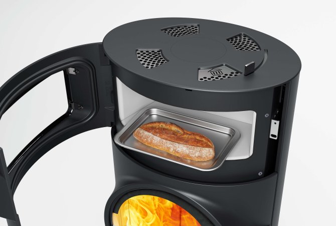 Austroflamm Kaminofen Clou Xtra Back